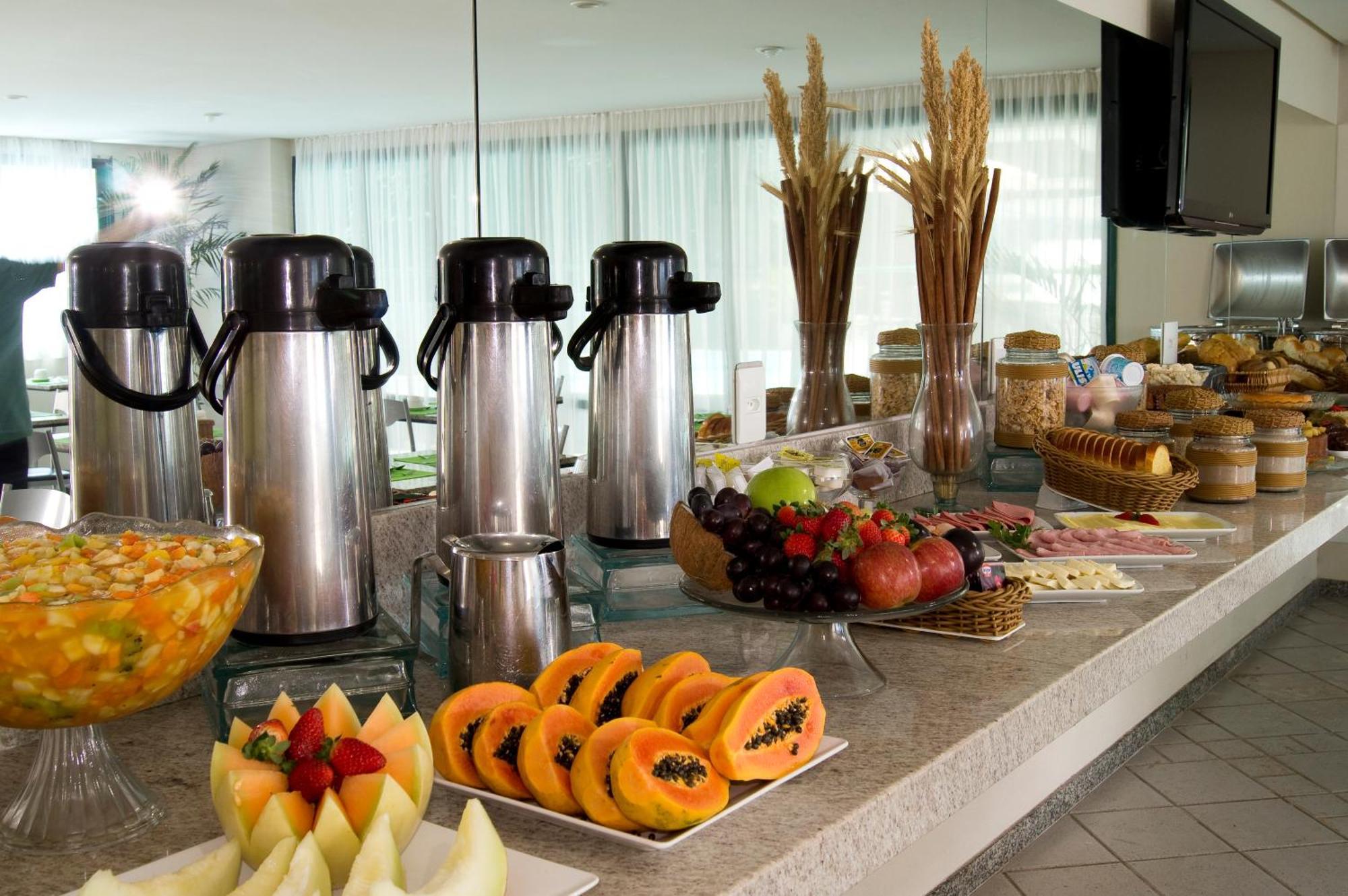 Hotel Costa Victoria Vitoria Bagian luar foto